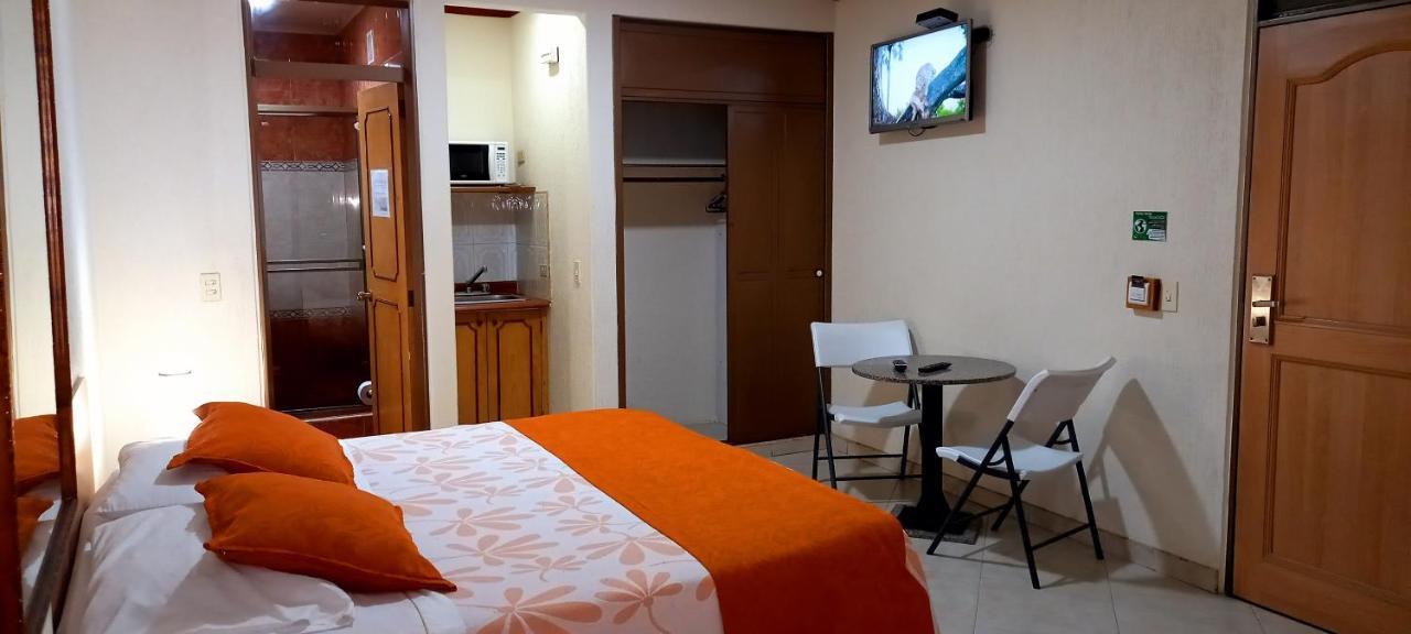 Hoteles Bogota Inn Turisticas 63 Zewnętrze zdjęcie