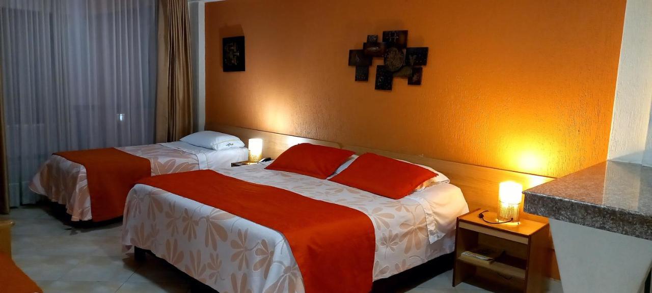Hoteles Bogota Inn Turisticas 63 Zewnętrze zdjęcie