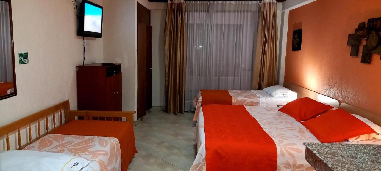 Hoteles Bogota Inn Turisticas 63 Zewnętrze zdjęcie