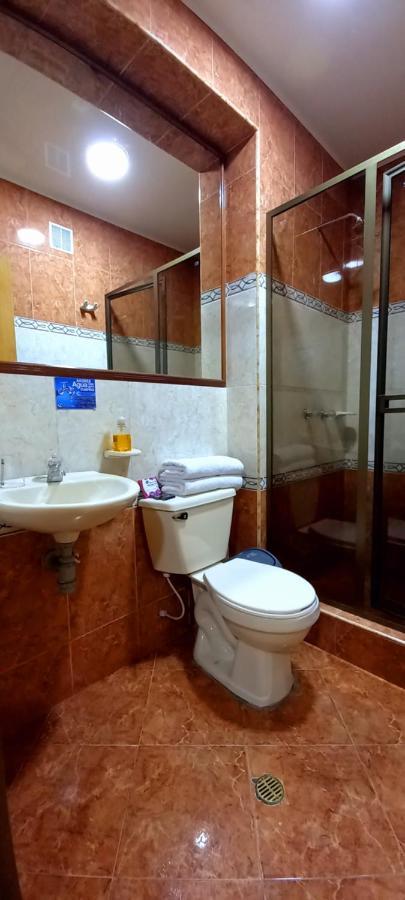 Hoteles Bogota Inn Turisticas 63 Zewnętrze zdjęcie